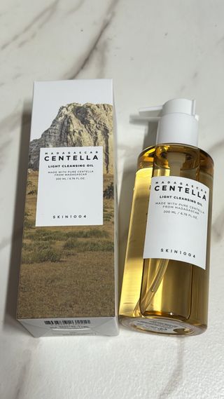 스킨1004 [SKIN1004] 마다가스카르 센텔라 라이트 클렌징 오일 200ml — 4.5점을 준 리뷰어가 2024년 7월 올린 사용 사진