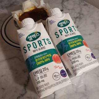 셀렉스스포츠 셀렉스 스포츠 웨이 프로틴 복숭아_ 330ml x 12팩 — 5점을 준 리뷰어가 2021년 7월 올린 사용 사진
