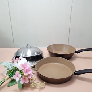 모멘토 마론 프라이팬 26cm 3종 (26cm팬/26cm웍팬/호환 스티머+돔뚜껑) — 5점을 준 리뷰어가 2022년 9월 올린 사용 사진
