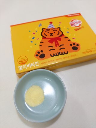 광동생활건강 [광동] 비타500데일리스틱  ★빼빼로데이★ 30포+70포+ 뚱랑이스티커+빼빼로+쇼핑백 — 5점을 준 리뷰어가 2022년 11월 올린 사용 사진
