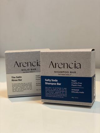 Arencia 아렌시아 솔티소다 샴푸바, 더 새틴 린스바 세트 — 5점을 준 리뷰어가 2021년 6월 올린 사용 사진