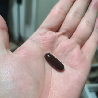 Swisse 스위스 고함량 프로폴리스 2,000mg 210정 — 5점을 준 리뷰어가 2021년 11월 올린 사용 사진
