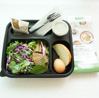 참살이도시락 작심삼일 샐러드도시락 3개 맛보기 새벽배송 또는 택배배송 — 3.5점을 준 리뷰어가 2021년 8월 올린 사용 사진