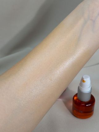 유니베르소 로즈힙 오일 15ml — 5점을 준 리뷰어가 2021년 4월 올린 사용 사진