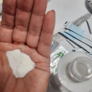 나우 [리브엠] 화해 1등 클렌징 파우더! 모공&피지 말끔순삭 — 5점을 준 리뷰어가 2023년 6월 올린 사용 사진