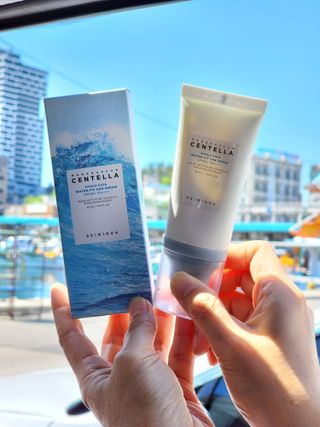 [스킨1004] 마다가스카르 센텔라 히알루-시카 워터핏 선세럼 50ml — 5점을 준 리뷰어가 2024년 5월 올린 사용 사진