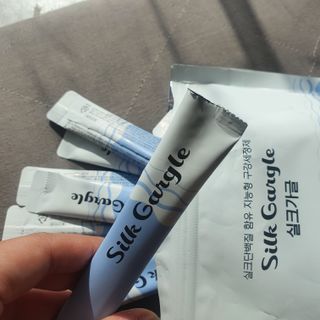 실크가글 실크단백질 함유 구강청결제 11ml 50포 — 5점을 준 리뷰어가 2021년 9월 올린 사용 사진