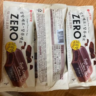 ZERO (초콜릿 칩 쿠키, 카카오 케이크, 후르츠 젤리, 아이스 콜라, 아이스 초코바) — 3점을 준 리뷰어가 2022년 6월 올린 사용 사진