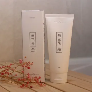 [베러오리진] 무화과 크리미 딥 폼 클렌저/피부 노폐물 & 미세먼지 99 세정 인증 민감성 피부 무자극 인증 — 5점을 준 리뷰어가 2021년 11월 올린 사용 사진