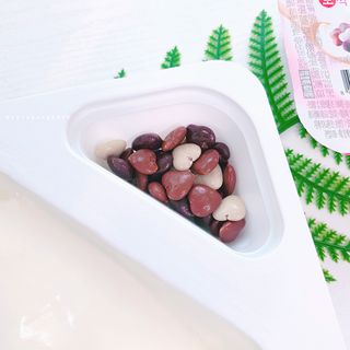 남양유업 또깍 접어 떠먹는 불가리스 2종 — 5점을 준 리뷰어가 2021년 1월 올린 사용 사진