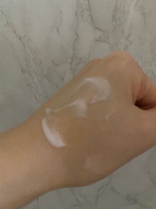 셀프 모이스처라이징 프로텍션 크림 셀프 모이스처라이징 프로텍션크림 — 5점을 준 리뷰어가 2022년 4월 올린 사용 사진