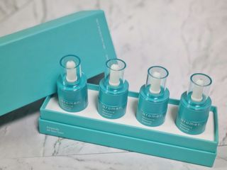 아로메르 리바이탈라이징 블루밍 앰플 10ml x 4ea — 5점을 준 리뷰어가 2021년 8월 올린 사용 사진