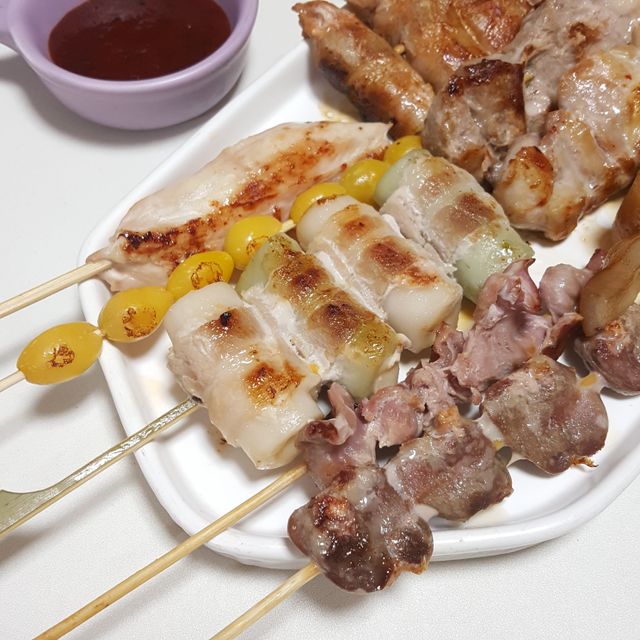 [다물꼬치] 모듬꼬치 10개 +데리야끼소스120g+매운고추소스120g 리뷰 사진