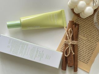 아이레시피 마일드시카 브라이트닝 업 선스크린 SPF50+ PA++++ — 5점을 준 리뷰어가 2023년 6월 올린 사용 사진