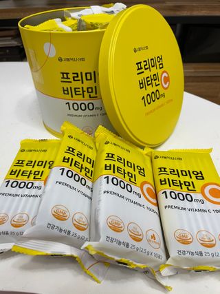 서울약사신협 프리미엄비타민C1000_2.5G x 100포 — 5점을 준 리뷰어가 2021년 1월 올린 사용 사진
