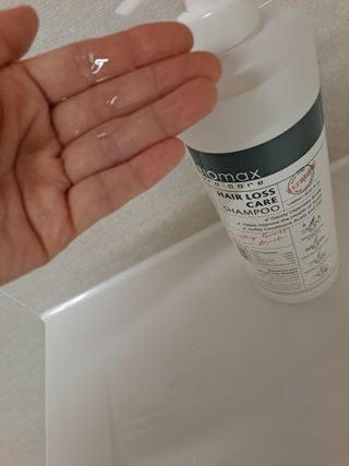 [바이오맥스] 프로코어 탈모완화샴푸 1000ml — 4점을 준 리뷰어가 2022년 8월 올린 사용 사진