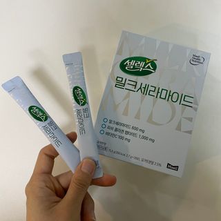 셀렉스스포츠 셀렉스 밀크세라마이드 저분자피쉬콜라겐 28포 X 1박스 — 5점을 준 리뷰어가 2021년 8월 올린 사용 사진