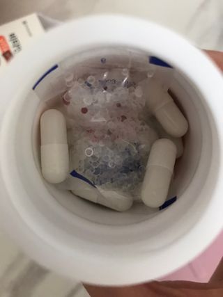 프리마인 성큼다가온 봄, 이너뷰티를 챙겨야 피부도 화사하게, 컨디션도 활기차게. 흡수율을 높인 고효율 비타민. — 5점을 준 리뷰어가 2023년 4월 올린 사용 사진