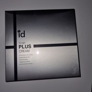 아이디플라코스메틱 아이디 브이로직 플러스 크림 15ml X 4EA — 4점을 준 리뷰어가 2022년 1월 올린 사용 사진