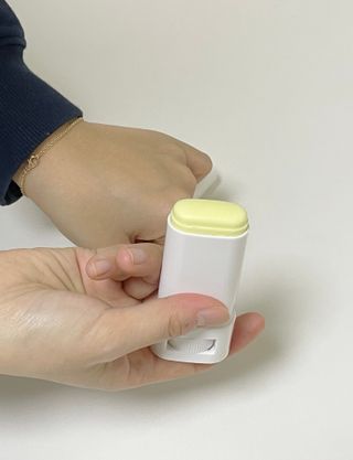 아이레시피 라이트터치 선스틱 15g (SPF50+, PA++++) — 5점을 준 리뷰어가 2023년 2월 올린 사용 사진