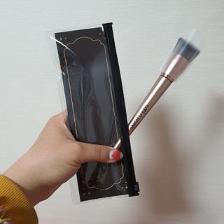 [툴앤썸] 메이크업 브러시로 바르고 호빵 스펀지로 클렌징하는 A-Z 뷰티툴 5종 — 5점을 준 리뷰어가 2021년 1월 올린 사용 사진