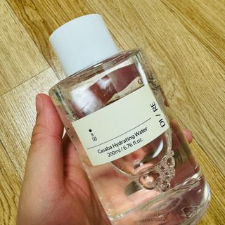 나우_스마트스토어 구매평 [디르] 카사바 하이드레이팅 워터 — 5점을 준 리뷰어가 2025년 4월 올린 사용 사진