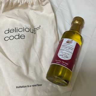 [딜리셔스코드] 타르투피 알레산드로 로시 트러플 소금 100g +트러플 오일 100ml set — 4.5점을 준 리뷰어가 2022년 4월 올린 사용 사진