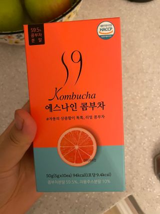 리넥무역 에스나인 콤부차 건강발효 콤부함량59 자몽 5gx10포 — 5점을 준 리뷰어가 2021년 8월 올린 사용 사진
