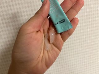 오투에니원 화이트 스완 갈락토미세스 비타민 C 워터 슬리핑 마스크 — 5점을 준 리뷰어가 2022년 12월 올린 사용 사진