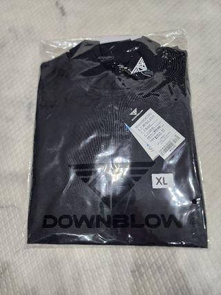 [네이버] 다운블로우 남자 기능성 골프웨어 여름 냉감 쿨링 이너 티셔츠 DB3000M (블랙) — 5점을 준 리뷰어가 2025년 3월 올린 사용 사진