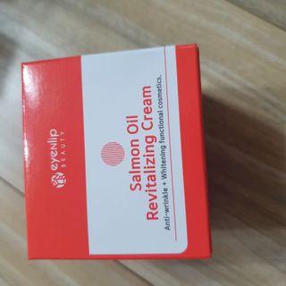 아이앤립 / EYENLIP 아이앤립 연어오일 리바이탈라이징 토너+앰플+크림 3종 세트 — 4.5점을 준 리뷰어가 2021년 8월 올린 사용 사진