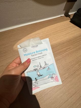 세뚜아(Cettua) 나우[세뚜아] 모이스처 밸런싱 페이셜 마스크 Cettua Moisture Balancing Facial Mask 4매 — 5점을 준 리뷰어가 2023년 12월 올린 사용 사진