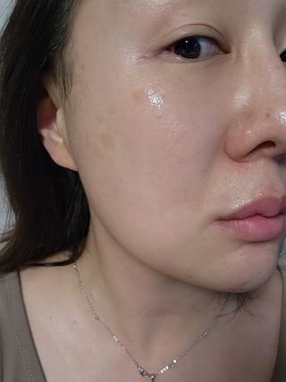 스킨큐어 산다화 비타민c 화이트닝 에센스 30ml — 5점을 준 리뷰어가 2023년 7월 올린 사용 사진