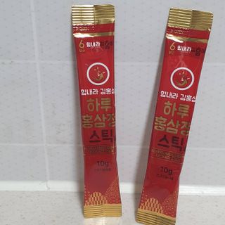 힘내라김홍삼 하루홍삼정스틱 10g x 10포 — 5점을 준 리뷰어가 2021년 4월 올린 사용 사진