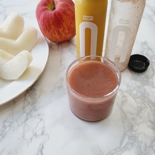 BLENDY'S 핑크 스무디+블론디 스무디 — 5점을 준 리뷰어가 2021년 10월 올린 사용 사진