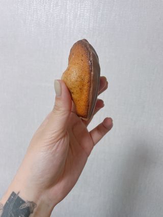 [메종콜리브리] 프랑스 마들렌 메종콜리브리 헤이즐넛 마들렌 2팩 — 5점을 준 리뷰어가 2022년 3월 올린 사용 사진