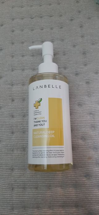 랑벨 내츄럴 딥 클렌징 오일 200ml (저자극 약산성 천연 클렌징) — 5점을 준 리뷰어가 2022년 5월 올린 사용 사진