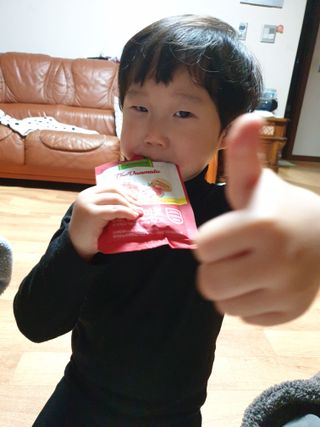 제이제이바이오 더단마토 프리미엄주스 100ml 30팩입 - 무설탕 스테비아 토마토즙 — 5점을 준 리뷰어가 2021년 11월 올린 사용 사진