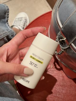 아이레시피 모이스트터치 스포츠 선밀크 50ml (SPF50+ PA+++) — 5점을 준 리뷰어가 2023년 6월 올린 사용 사진