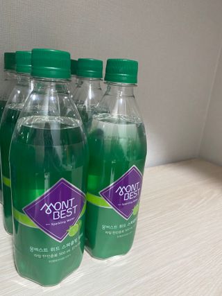 몽베스트 Montbest with Sparkling water Lime20병 — 5점을 준 리뷰어가 2021년 10월 올린 사용 사진