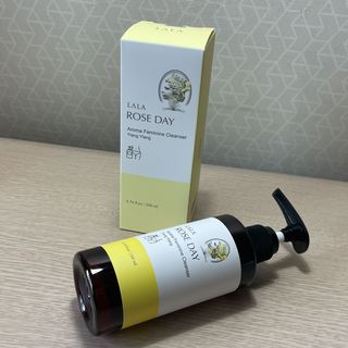 라라로즈데이 시즌2 여성청결제 200ml 아로마 페미민 클렌저, 독일더마인증 — 4점을 준 리뷰어가 2021년 9월 올린 사용 사진