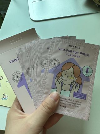 세뚜아(Cettua) [세뚜아] 비타풀 아이 패치 Cettua Vita-Full Eye Patch — 5점을 준 리뷰어가 2023년 8월 올린 사용 사진