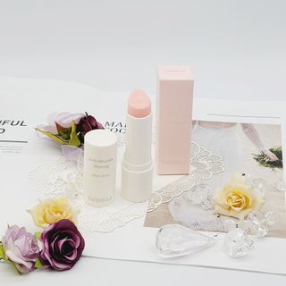 트윙클라 안티링클 샤이닝 멀티밤 — 5점을 준 리뷰어가 2022년 6월 올린 사용 사진