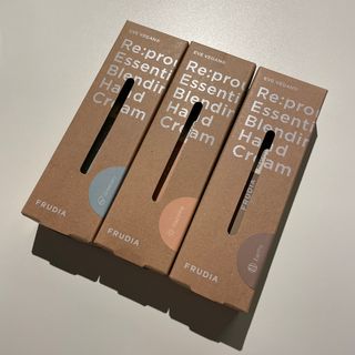[후르디아] 끈적임 없는 착한성분 비건  핸드크림 3종 — 4.5점을 준 리뷰어가 2022년 11월 올린 사용 사진