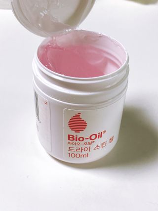 바이오오일 [바이오-오일] 드라이 스킨 젤 100ml — 5점을 준 리뷰어가 2021년 9월 올린 사용 사진