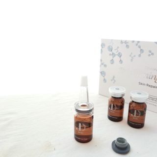 제이앤디바이오 앙코르 블랑 브라이트닝 앰플 — 5점을 준 리뷰어가 2022년 2월 올린 사용 사진