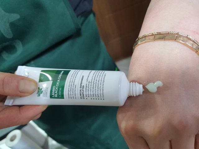 랑벨 랑바이오 블랙 시카 크림 50ml(블랙비 프로폴리스, 시카 4종, 판테놀 10 함유) 리뷰 사진