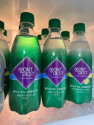 몽베스트 Montbest with Sparkling water Plain 20병 — 5점을 준 리뷰어가 2022년 8월 올린 사용 사진