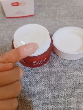 레드투래드 센서티브 슈퍼 크림 50ml — 5점을 준 리뷰어가 2021년 10월 올린 사용 사진