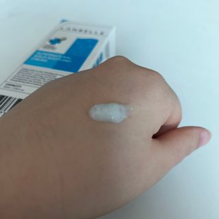 랑벨 수퍼내츄럴 아쿠아 수딩 크림 100ml — 5점을 준 리뷰어가 2022년 4월 올린 사용 사진